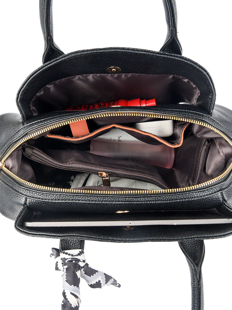 Noir Python – Silk Accent Edition