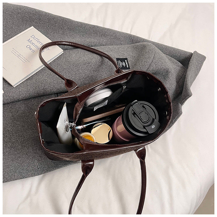 Sable Luxe Structured Canvas Tote