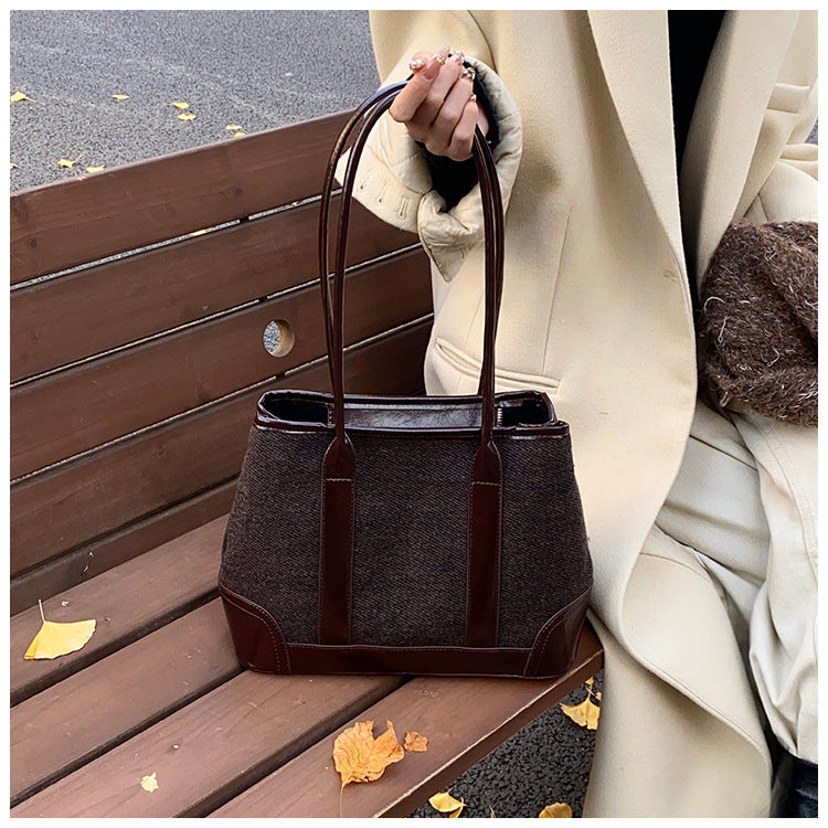 Sable Luxe Structured Canvas Tote