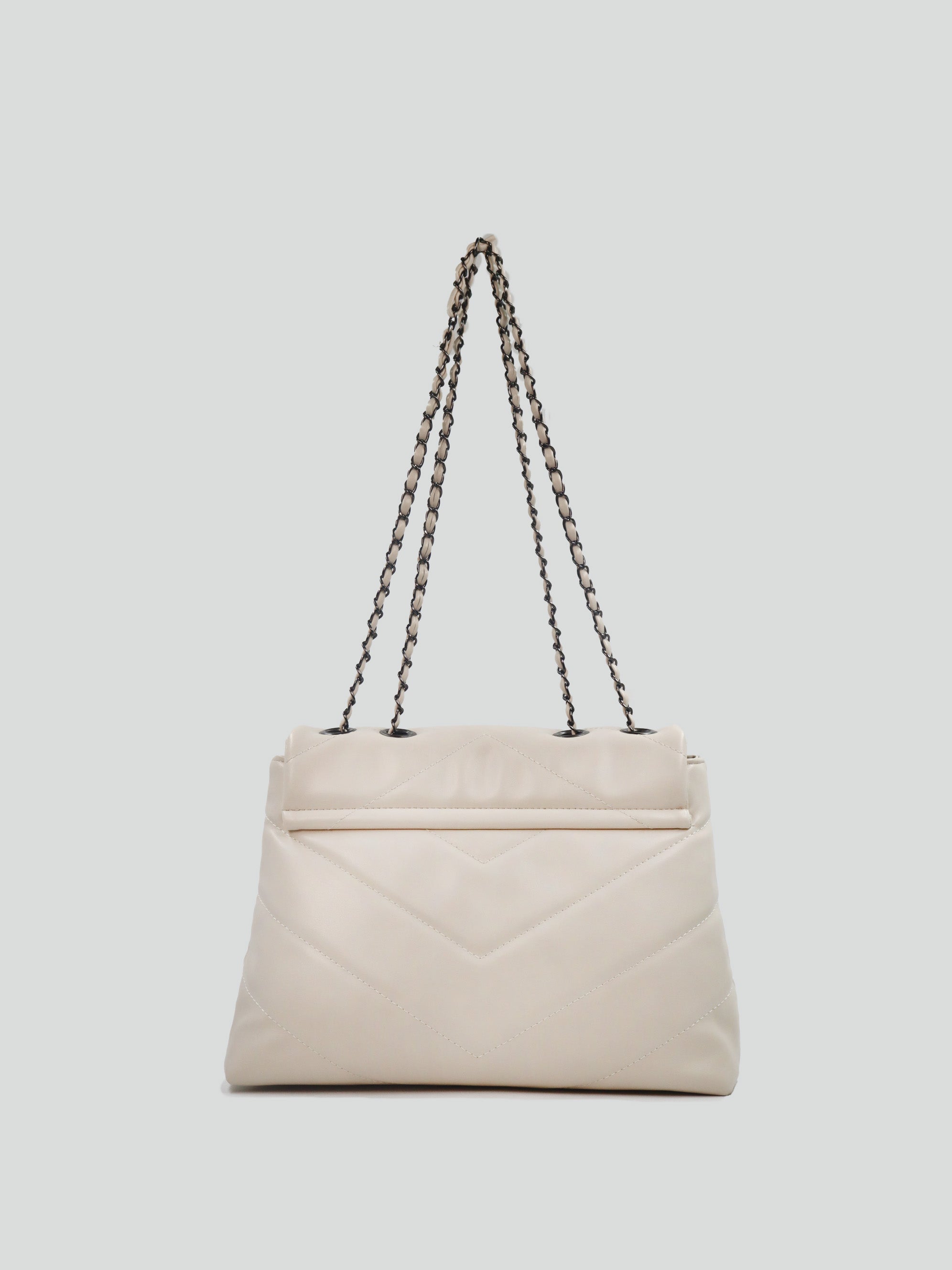 Elegance Quilted Chain Bag