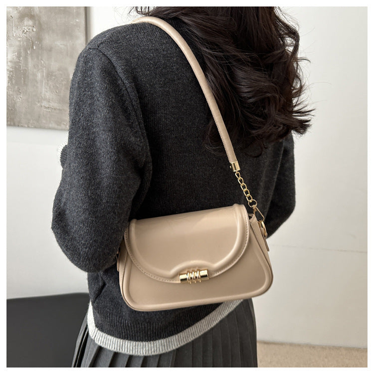 Elegant Mini Shoulder Bag with Gold-Tone Accent – Chic & Minimalist