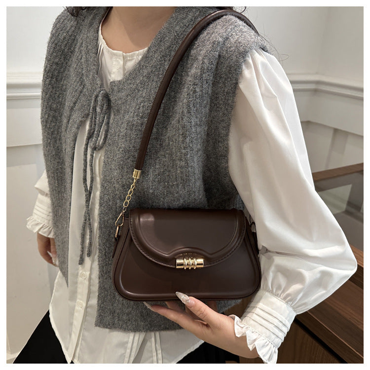 Elegant Mini Shoulder Bag with Gold-Tone Accent – Chic & Minimalist